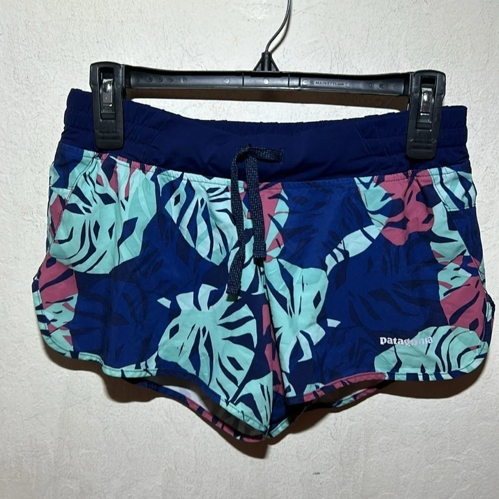 Patagonia women nine